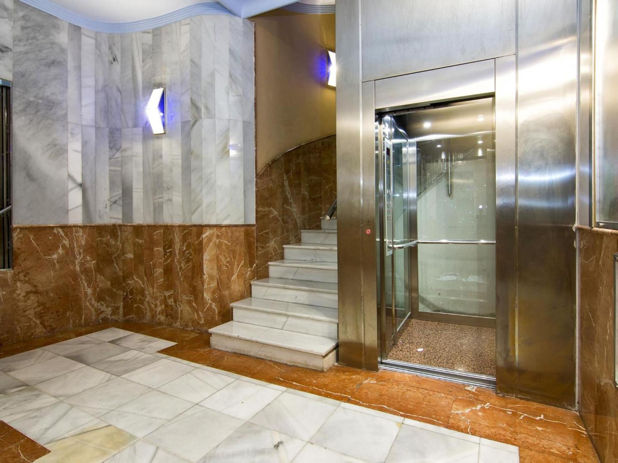 Chezmoihomes Town Hall Apartment Grenada Zewnętrze zdjęcie